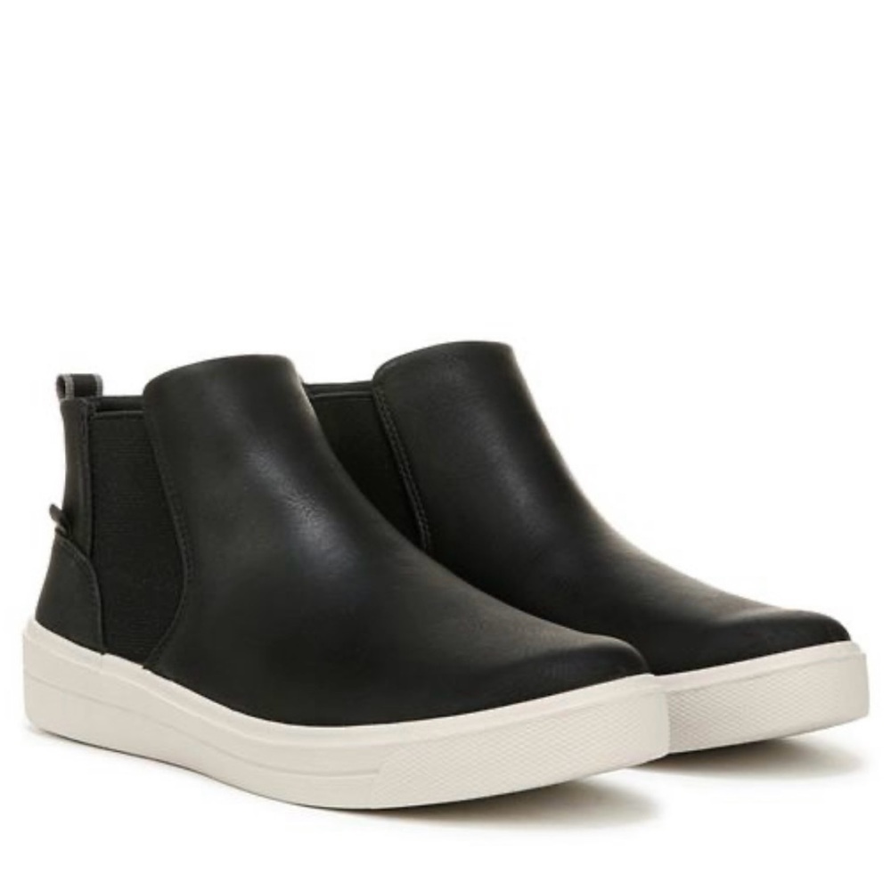 New Ryka
Women's Viv-Boot Water-Resistant Sneaker Booties 10 wide
